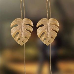 Gold Monstera Leaf Drop Earrings